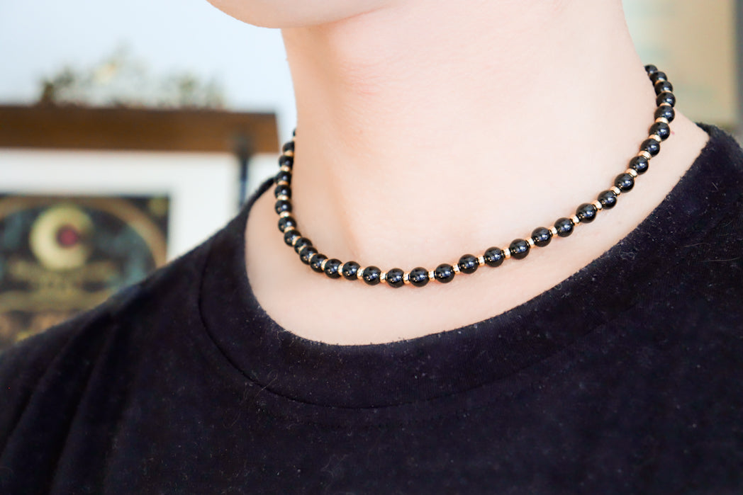 CIRCÉ | Collier en Tourmaline noire et plaqué Or 18 et 24 carats