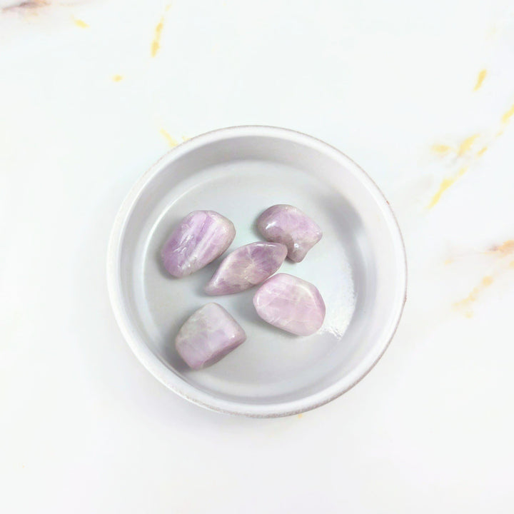 Kunzite en pierre roulée
