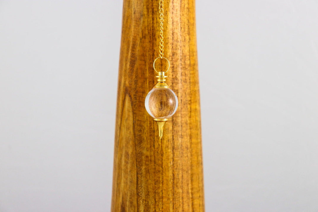 pendule sephoroton boule en Cristal de roche