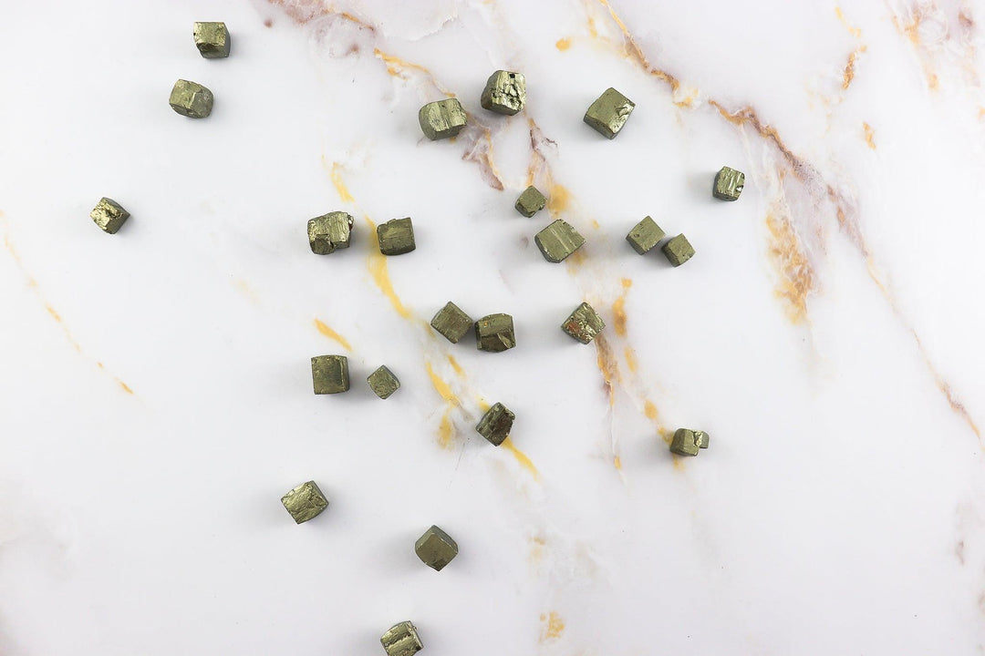 pierre brute de pyrite cubique #taille_xs
