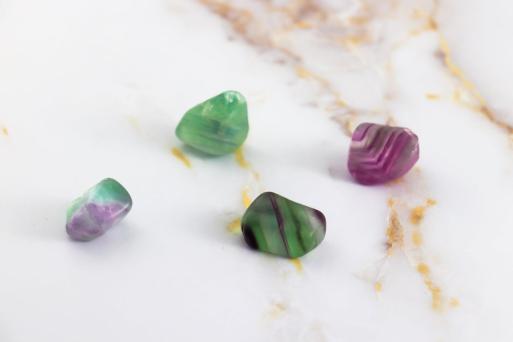 pierre roulée en fluorine multicolore #taille_l