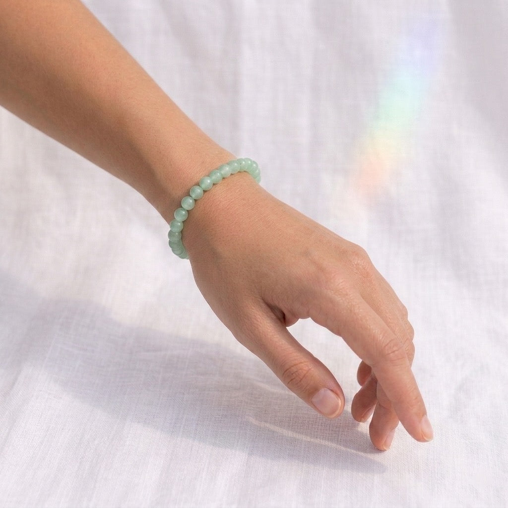 bracelet pierre naturelle aventurine verte 6mm porté poignet #bracelet-6mm-aventurine-verte