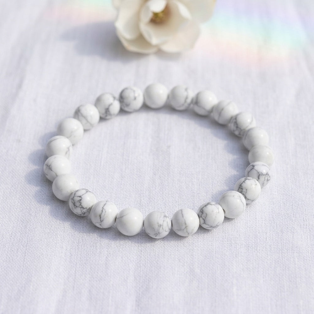 bracelet pierre naturelle howlite 6mm porté poignet #bracelet-6mm-howlite