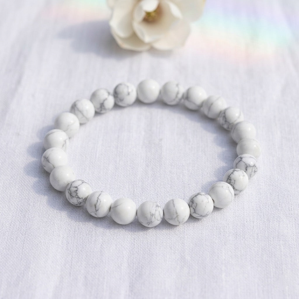 bracelet pierre naturelle howlite 6mm porté poignet #bracelet-6mm-howlite