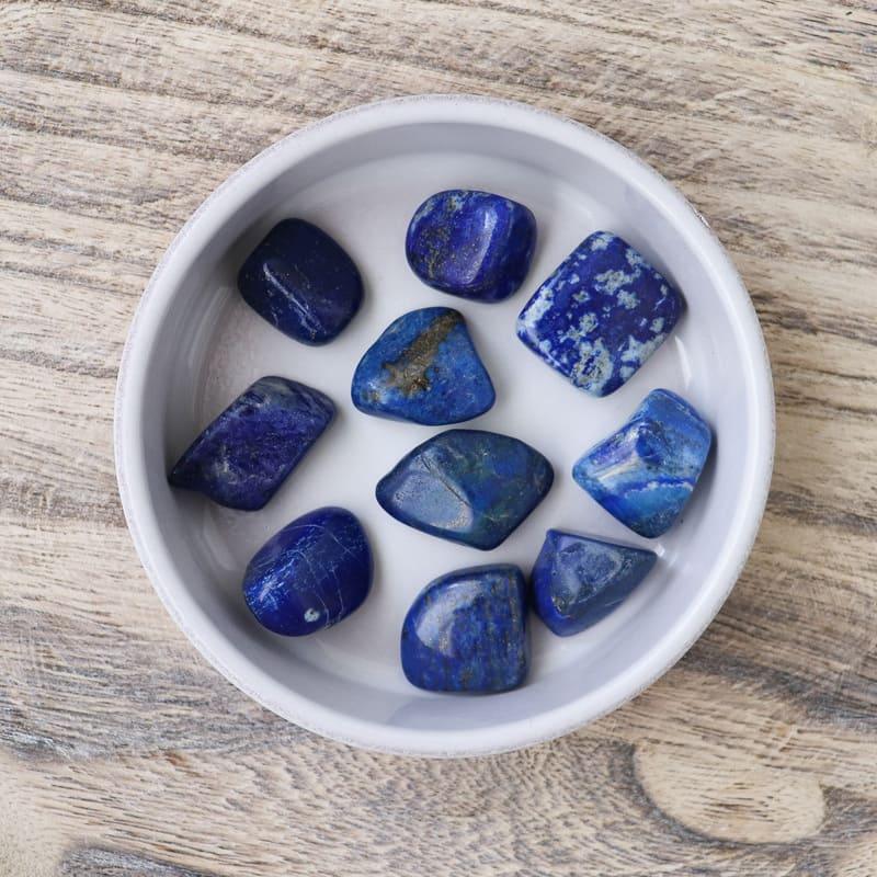 pierre roulée en lapis lazuli 